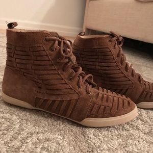Elliot Luca Suede Sneakers
